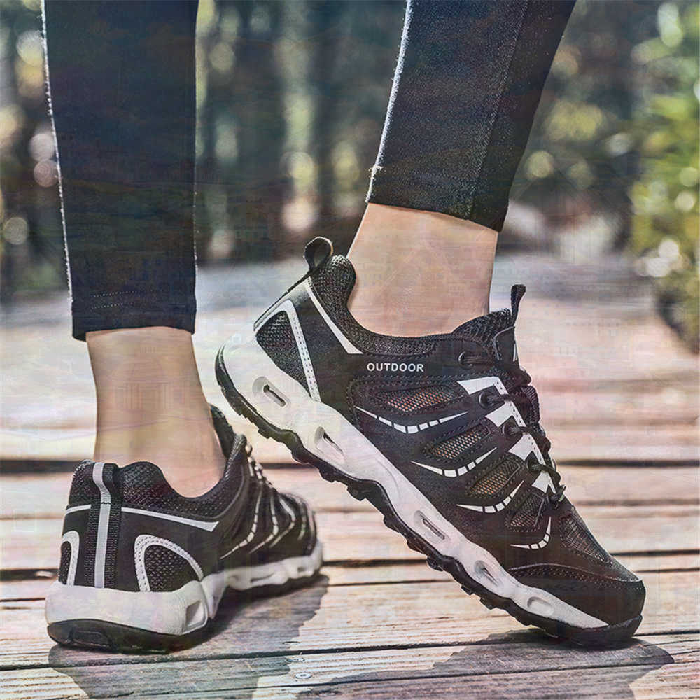 Sumer Round Tip Silver Sneaker - مراجعة Golf Ball Premium وسعره